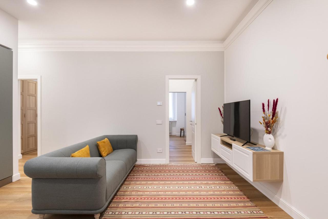 Easylife - Confortevola Dimora In Porta Venezia Milan Luaran gambar