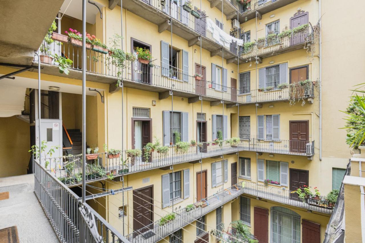 Easylife - Confortevola Dimora In Porta Venezia Milan Luaran gambar